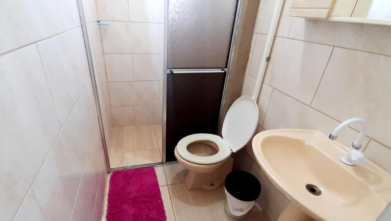 Kitnet S2 Em Torres-Rs - Na Mais Bela Praia Gaucha - Cozinha - Banheiro - Ar Condicionado - Tv Smart 32' - Wi-Fi - Estacionamento - Anfitria Superhost No Bnb Exteriér fotografie
